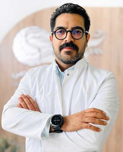 بهترین متخصص واریس در تهران: درمان غیرجراحی و موثر واریس در کلینیک شریان 5 DSC05587 copy 32