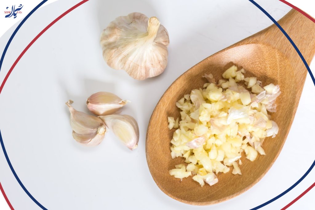 Garlic for treating varicose veins
